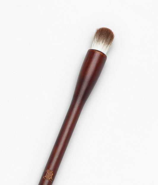 Eyeshadow sharder brush